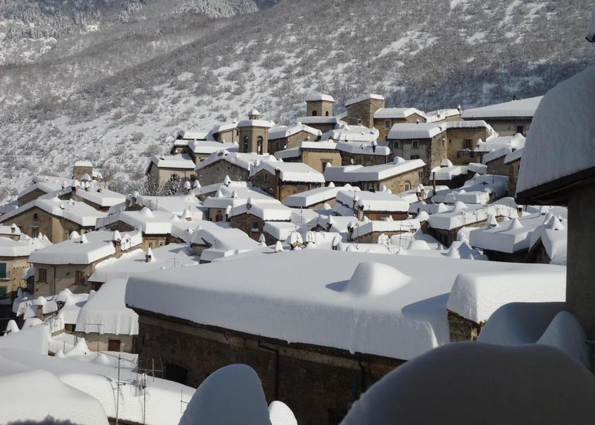 Abruzzo Scanno view