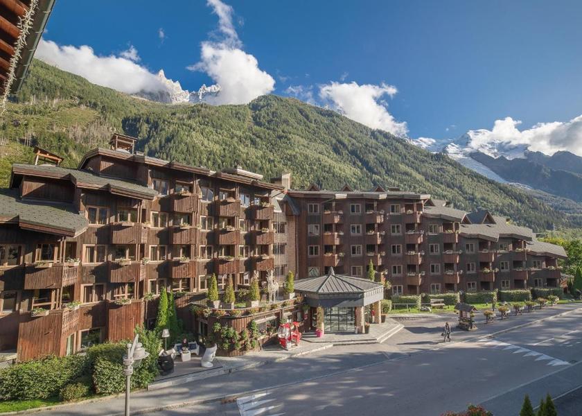 Auvergne-Rhône-Alpes Chamonix-Mont-Blanc Exterior view