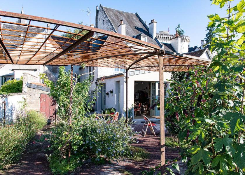 Centre - Loire Valley Loches garden