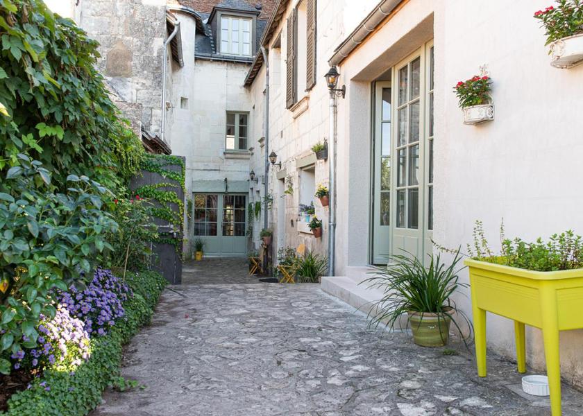 Centre - Loire Valley Loches facilities