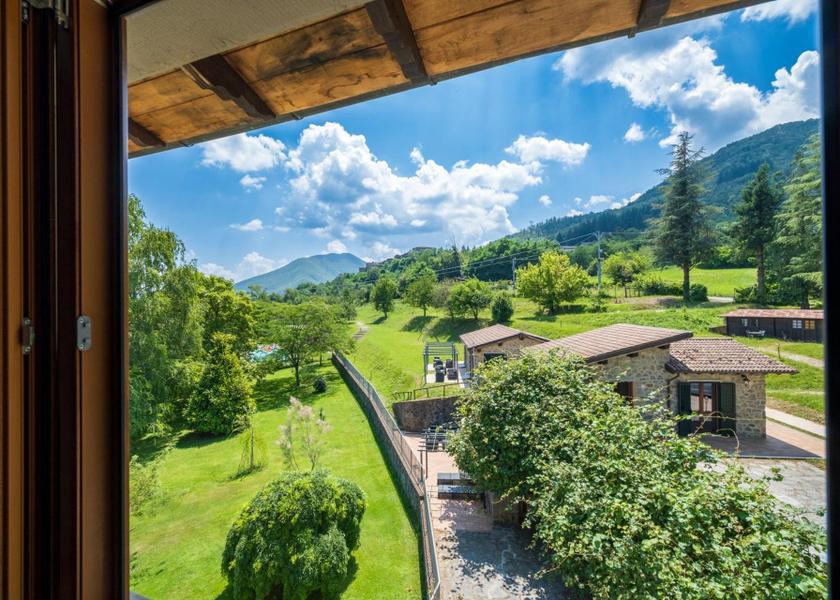 Tuscany Camporgiano view