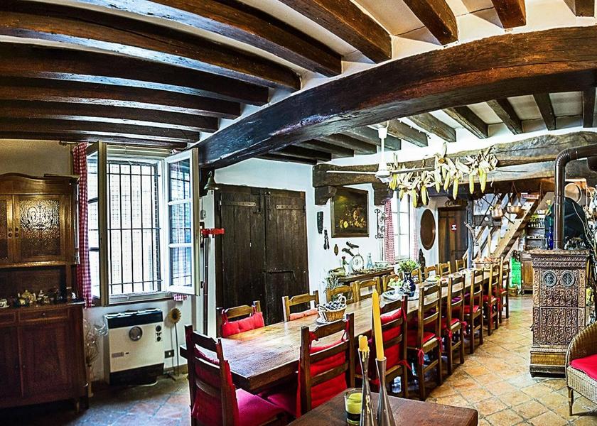 Emilia-Romagna Castelvetro Piacentino bar/lounge