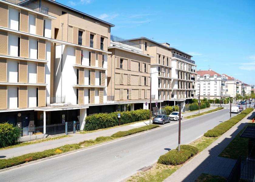 Île-de-France Bussy-Saint-Georges view