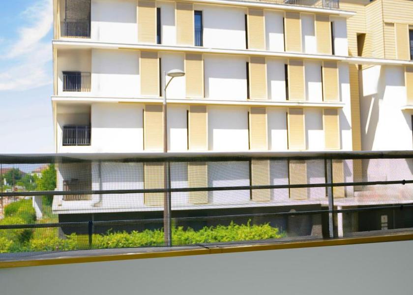 Île-de-France Bussy-Saint-Georges balcony/terrace