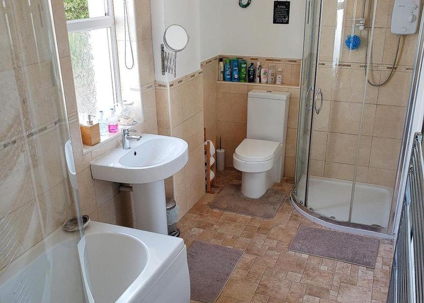 Wales Penarth Standard Single Room with Shared Bathroom