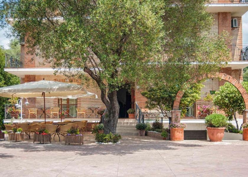 Campania Vibonati entrance