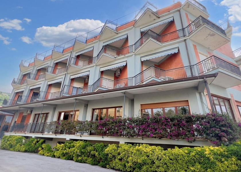 Campania Vibonati exterior view