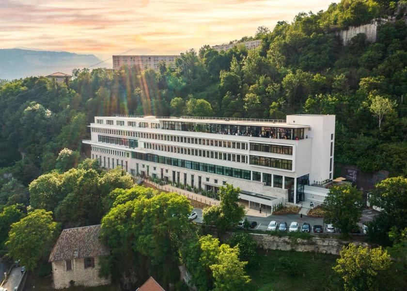 Auvergne-Rhône-Alpes Grenoble 