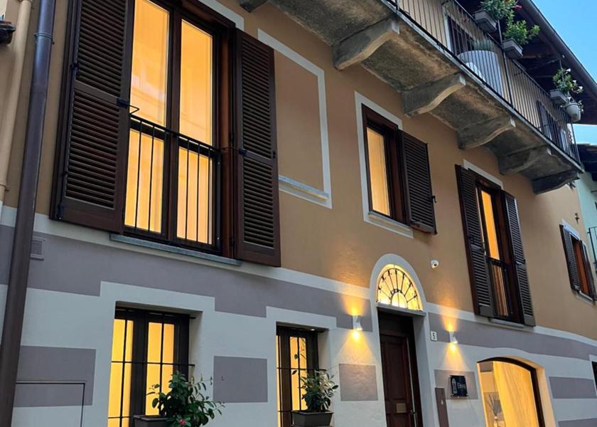 Piedmont Barolo exterior view