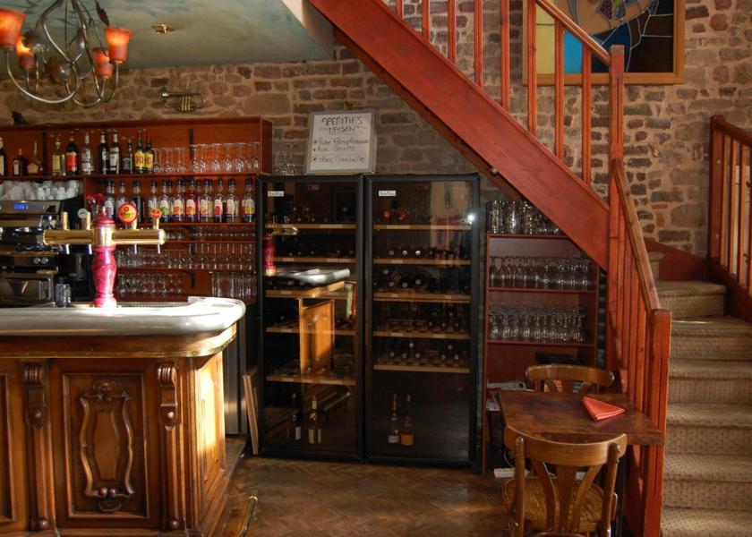 Bourgogne-Franche-Comte Le Creusot bar/lounge