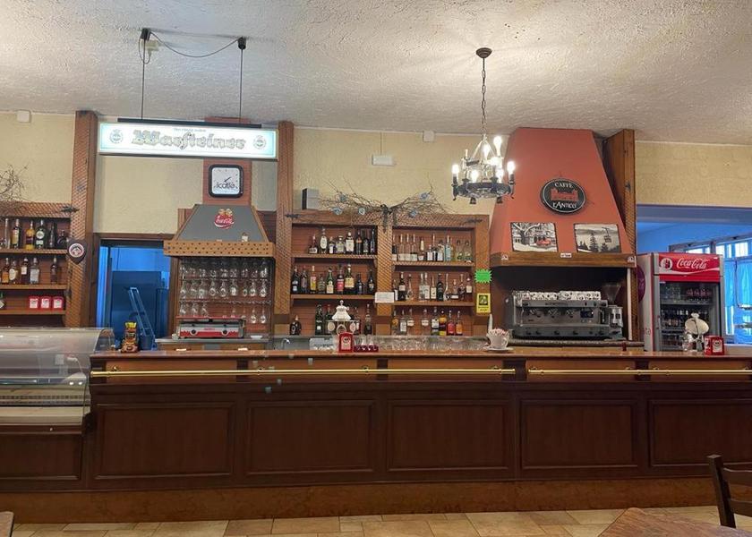 Emilia-Romagna Riolunato bar/lounge