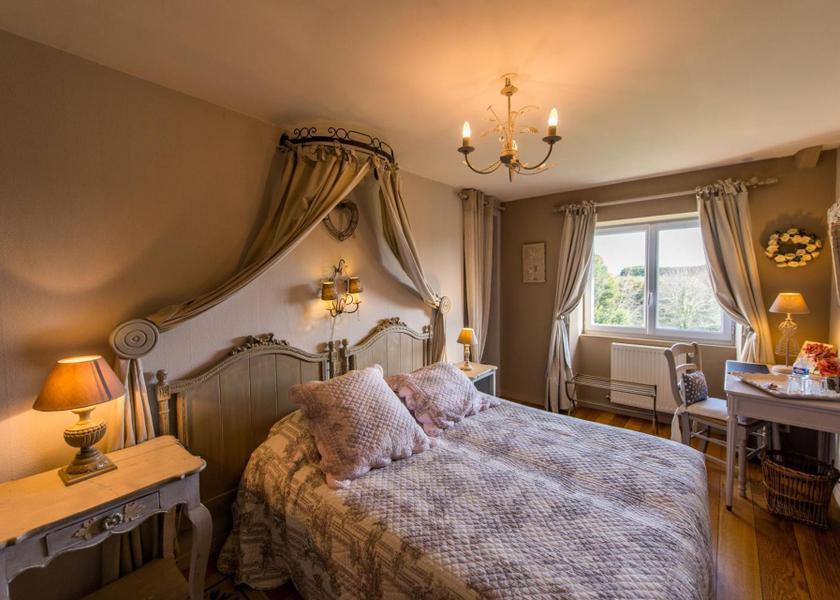 Brittany Saint-Malo Double Room with Private Bathroom