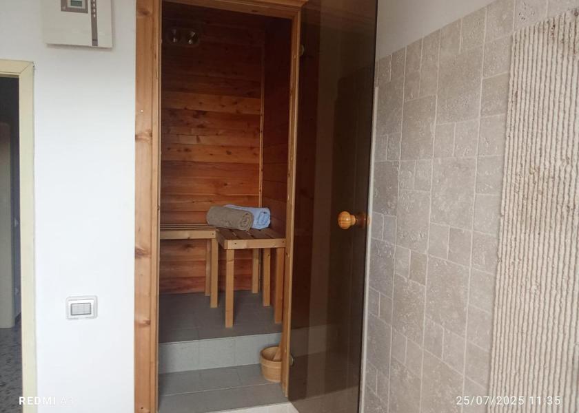 Tuscany Capraia e Limite 