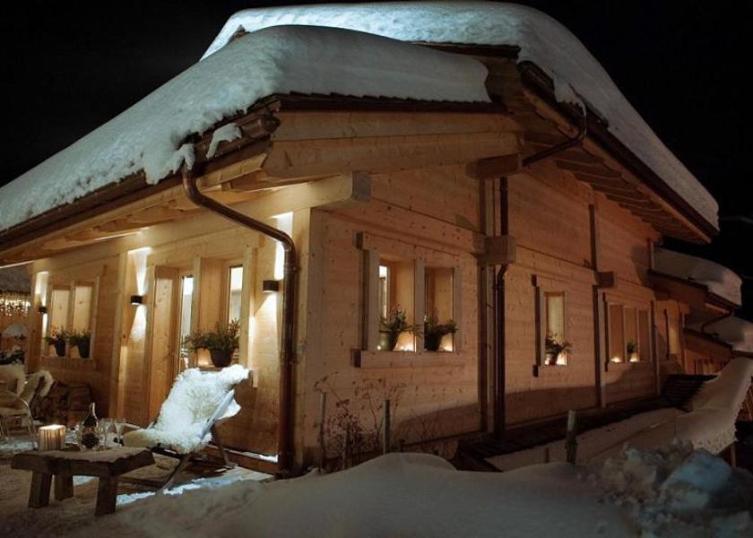 Auvergne-Rhône-Alpes La Clusaz Hotel Exterior