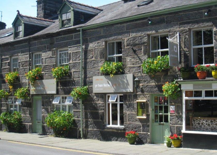 Wales Porthmadog exterior view