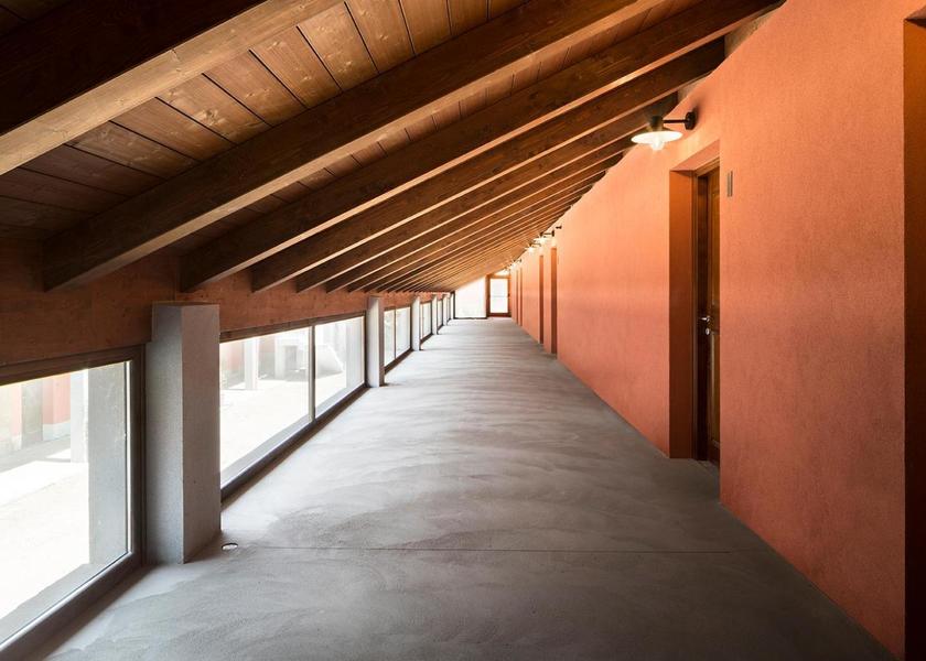 Lombardy Casarile facilities