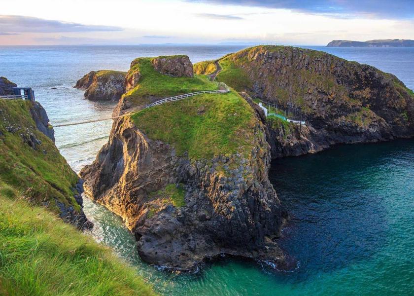 Northern Ireland Portstewart surrounding environment