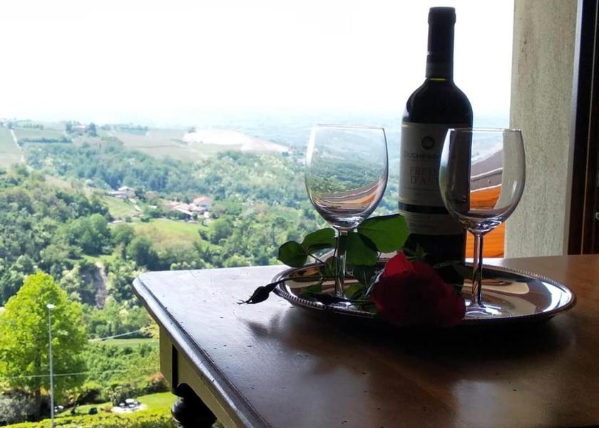 Piedmont Belvedere Langhe 