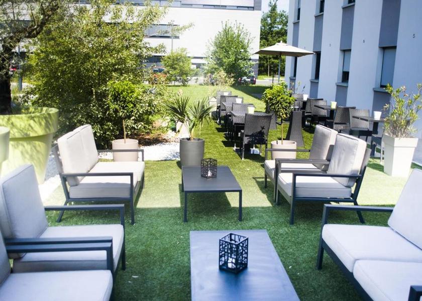 Bourgogne-Franche-Comte Besancon balcony/terrace