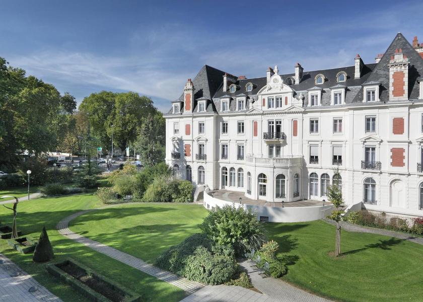 Bourgogne-Franche-Comte Besancon exterior view