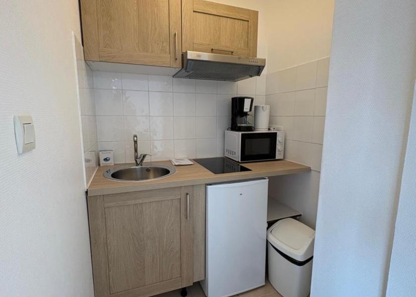 Bourgogne-Franche-Comte Besancon Food & Dining