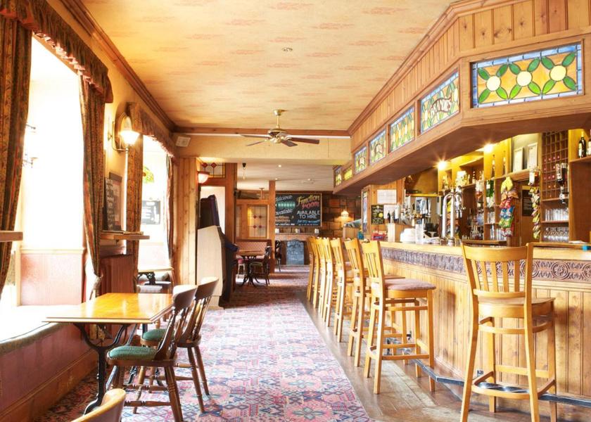 England Radstock bar/lounge