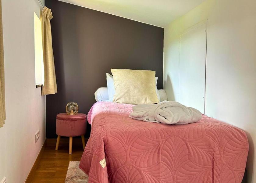 Auvergne-Rhône-Alpes Chasse-sur-Rhone Family Room with Garden View