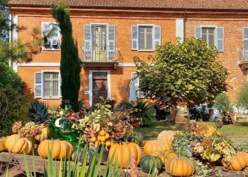 Piedmont Castelnuovo Belbo exterior view