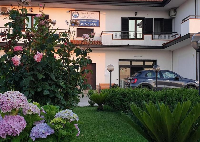Calabria Filandari entrance