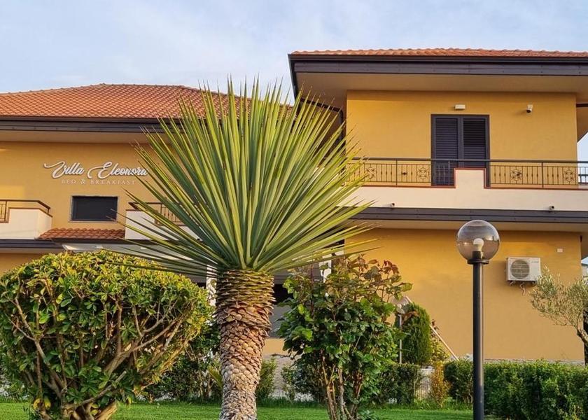 Calabria Filandari garden