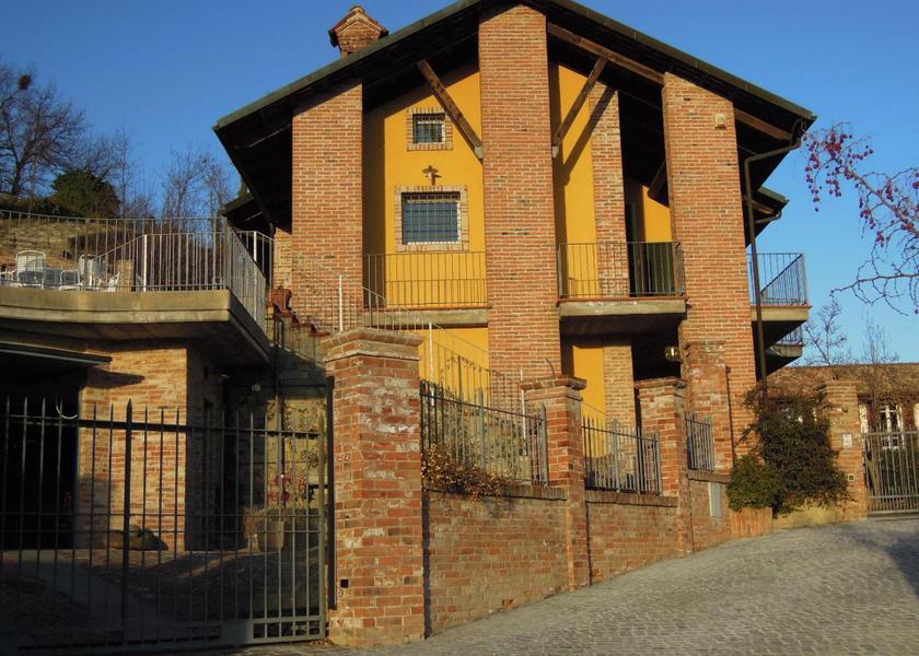 Piedmont Guarene exterior view