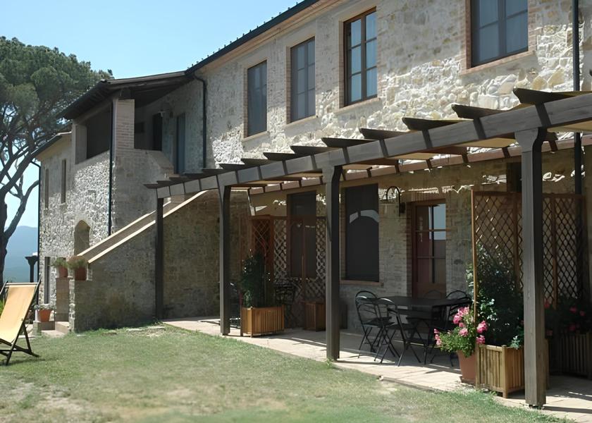 Tuscany Monterotondo Marittimo exterior view