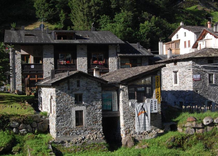 Lombardy Piuro facilities