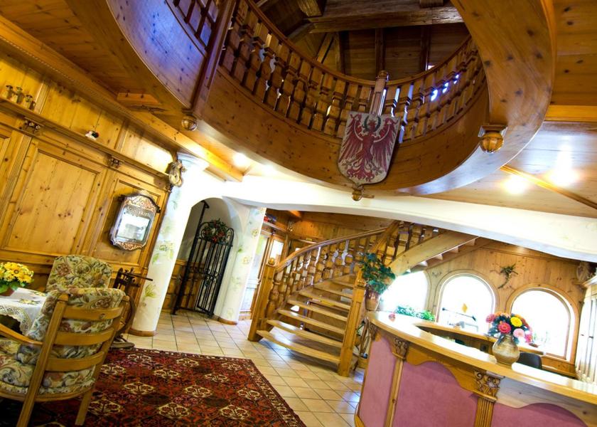 Trentino-Alto Adige Renon Lobby