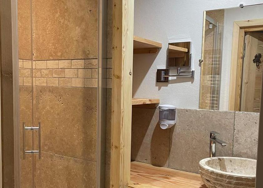 Provence-Alpes-Côte d'Azur Briançon Two-Bedroom Apartment