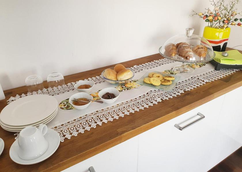 Lombardy Tavernerio food and beverages