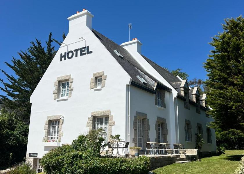 Brittany Carnac facilities