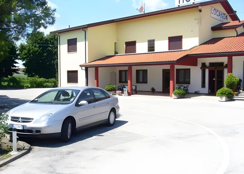 Veneto Campagna Lupia exterior view