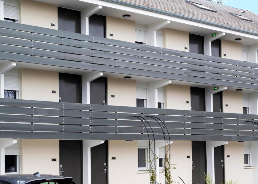 Nouvelle-Aquitaine Chatellerault exterior view