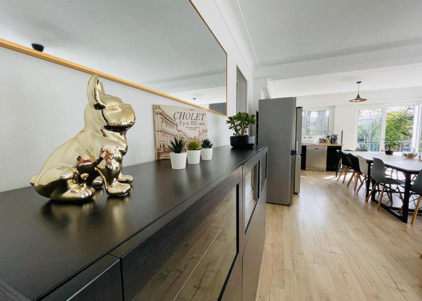 Pays de la Loire Cholet shared lounge/tv area