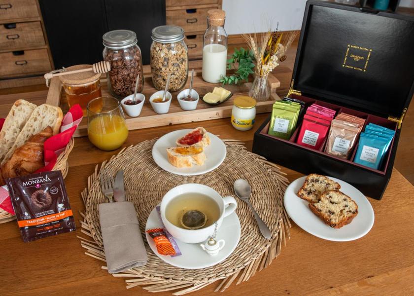 Pays de la Loire Cholet food and beverages