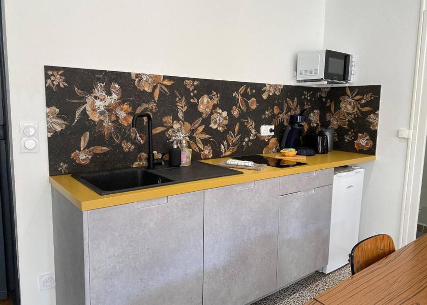 Auvergne-Rhône-Alpes Bourg-les-Valence Kitchen