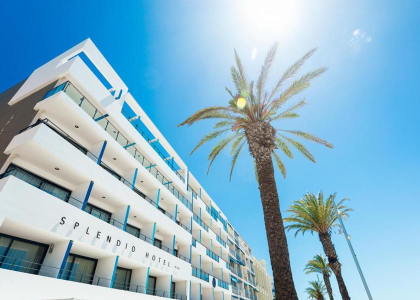 Occitanie Le Grau-Du-Roi entrance