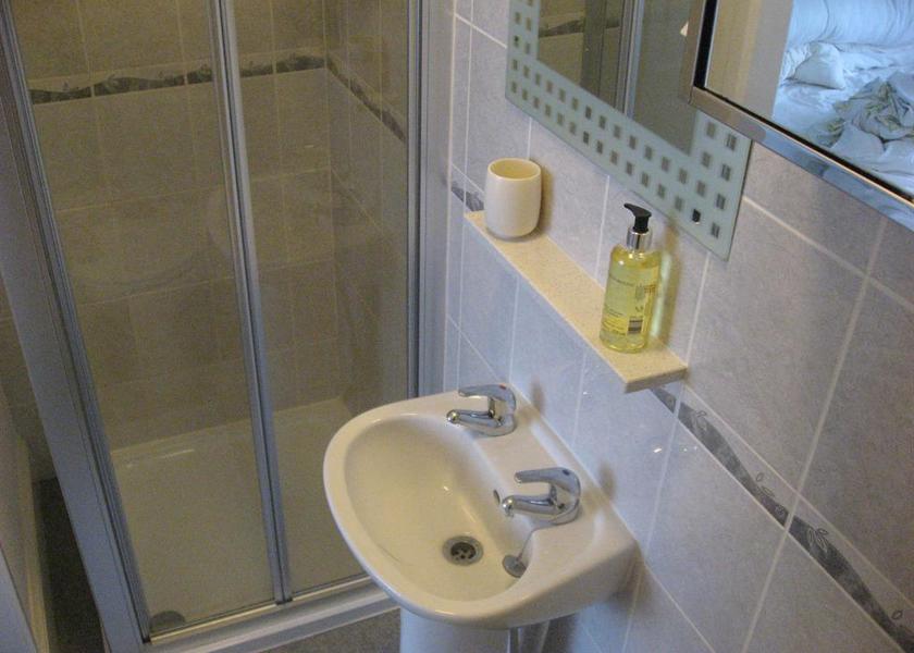 England Swanage Double room-Ensuite with Shower-Room 5