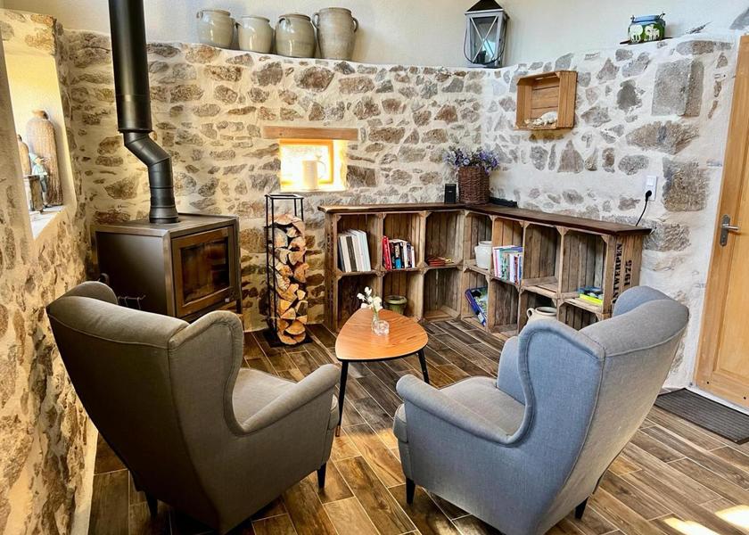 Auvergne-Rhone-Alpes Issoire Public Areas