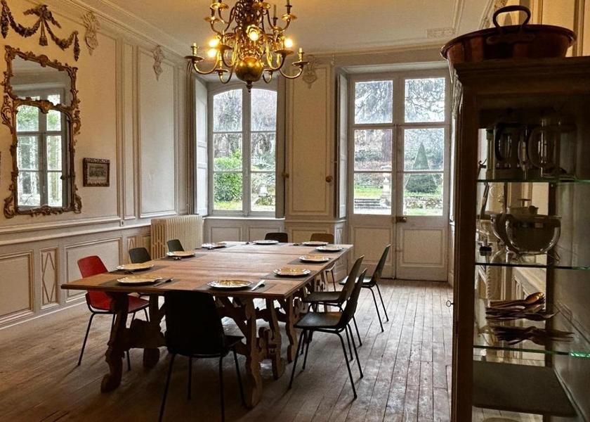 Centre-Loire Valley Saint-Amand-Montrond banquet hall
