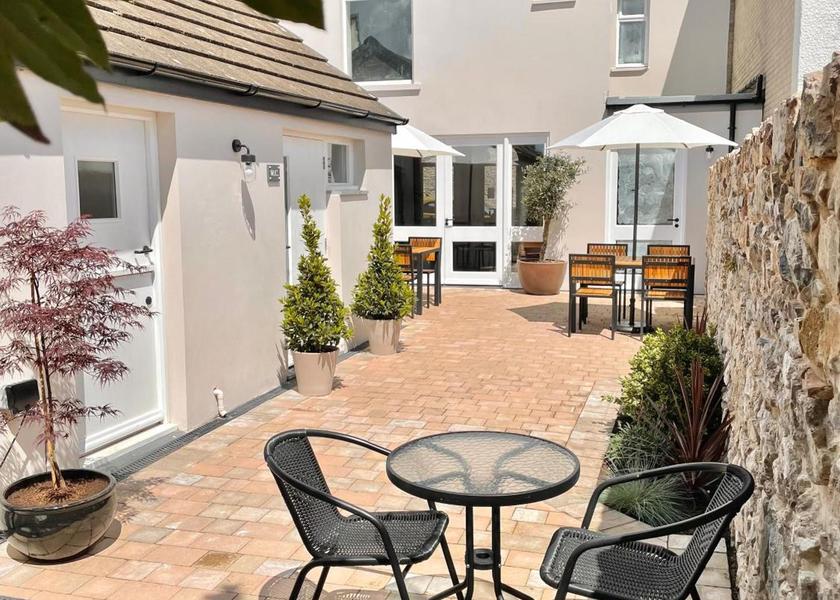 Wales Tenby garden