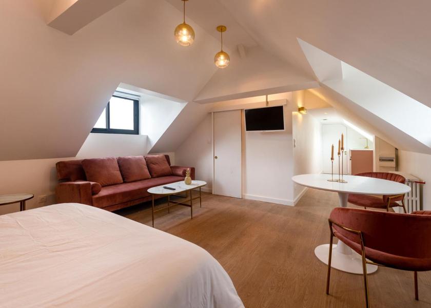 Normandy Saint-Etienne-du-Rouvray Standard Studio