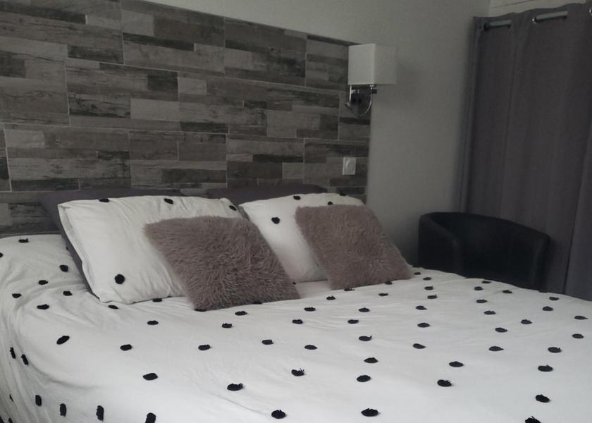 Pays de la Loire Saint-Jean-de-Monts Double Room with Private Bathroom