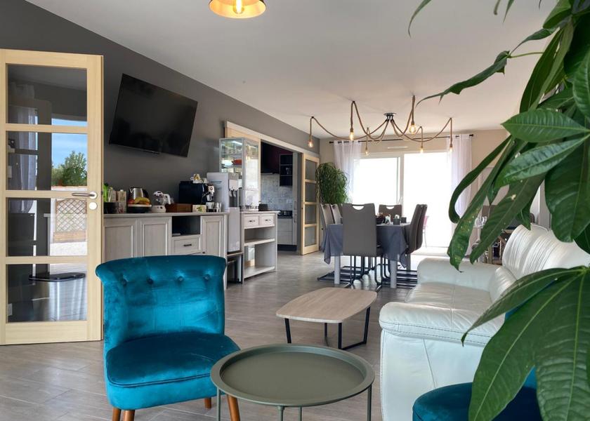 Pays de la Loire Saint-Jean-de-Monts shared lounge/tv area